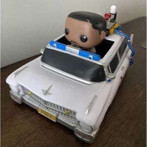 Funko pop ghostbusters with car no box